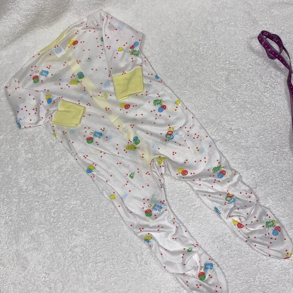 NWT vintage curity unisex, gender neutral, bears, balloons ands hearts 12/18m - Picture 6 of 7